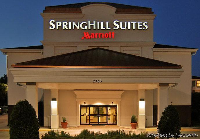 Springhill Suites By Marriott Dallas Nw Highway At Stemmons / I-35East Exterior photo